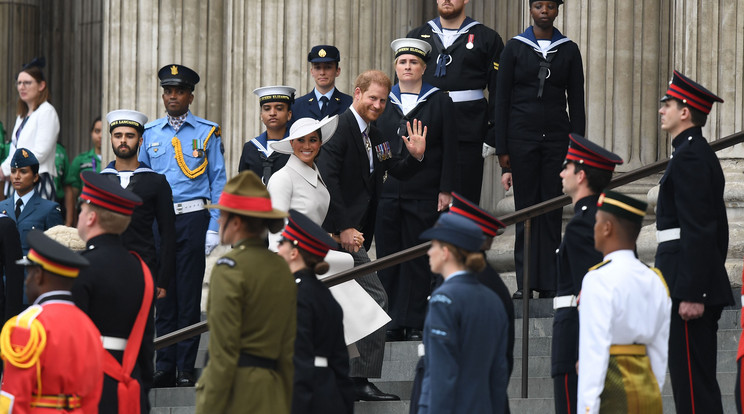 Harry és Meghan is tiszteletét tette II. Erzsébet jubileumi ünnepségén /Fotó: Northfoto