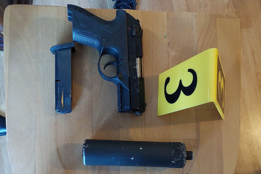 Zaplenjen pištolj u Bijeljini