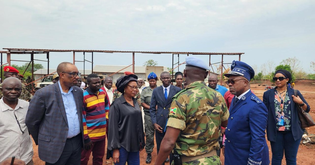 UN forces withdraw from two Central African bases, passing infrastructure to state authorities