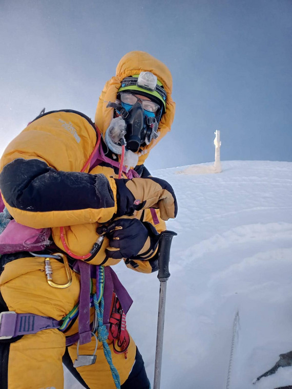 Dorota Rasińska-Samoćko na szczycie Lhotse, 22 maja 2022 r.