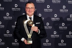 Czesław Michniewicz w jednej lidze z Karimem Benzemą i Cristiano Ronaldo? Saudowie zainteresowani Polakiem