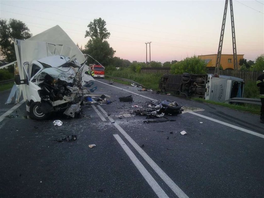 Rozbił się autobus. Jedna osoba nie żyje