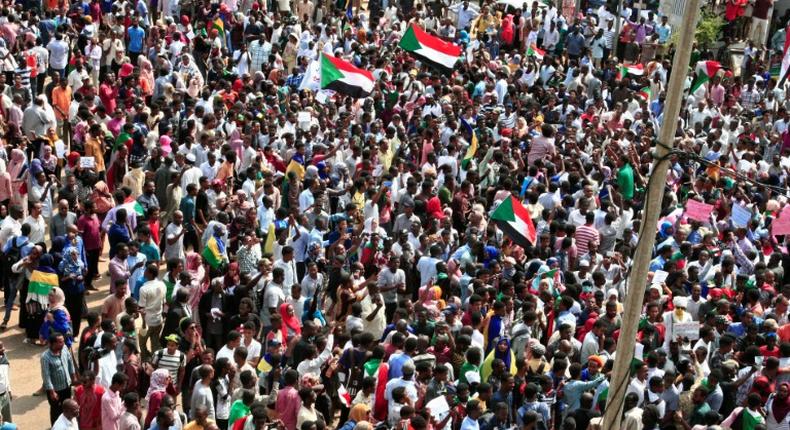 Sudanese citizens protested outside the presidential palace in Khartoum Thursday, in a bid to keep up the pressure on a transitional authority to ensure those responsible for killing demonstrators earlier this year are held to account