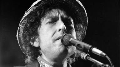 Bob Dylan przesłał mowę noblowską, dostanie pieniądze z nagrody