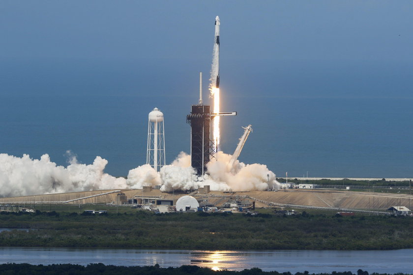 SpaceX Falcon 9