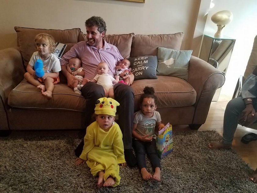 Ari Nagel i część jego dzieci