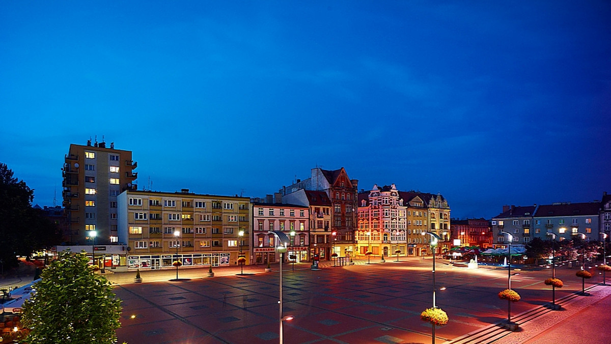 Bytom i Sosnowiec należą do miast o największych problemach społecznych i gospodarczych w Unii Europejskiej wśród aglomeracji powyżej 100 tys. mieszkańców - wynika z raportu, który jest efektem projektu badawczego poświęconego wyludniającym się miastom UE.