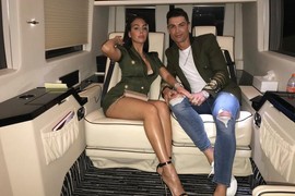 KRISTIJANO JE NATERAN DA SE VENČA: Georgina posle 10 GODINA VEZE I PETORO DECE tek sad dobila PRSTEN i svi kažu da je fudbaler PRIMORAN zbog jedne stvari