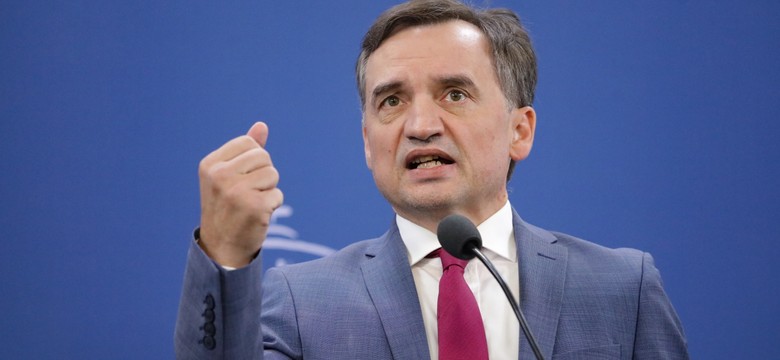 Ziobro zarzuca Żurkowi "kryminalne działania". "To jest walenie łomem w ustawy"