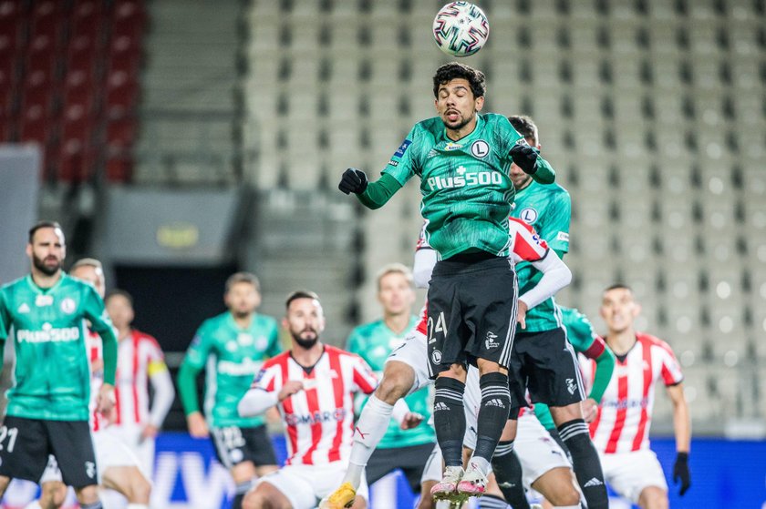 Pilka nozna. PKO Ekstraklasa. Cracovia Krakow - Legia Warszawa. 22.11.2020