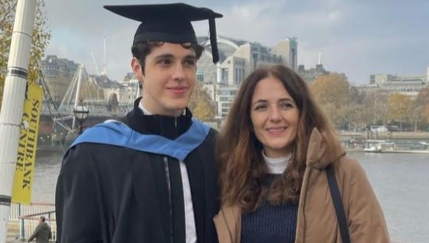 Luke Black sa majkom