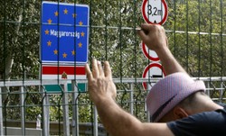 Groźby finansowe pod adresem krajów niechętnych uchodźcom. Niemcy nasilają presję