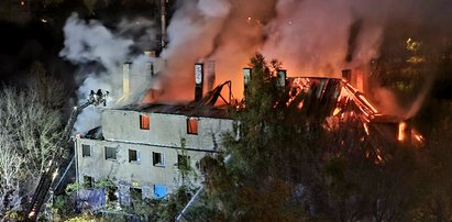 Potężny pożar nad Warszawą. Wiadomo, co się stało [ZDJĘCIA]