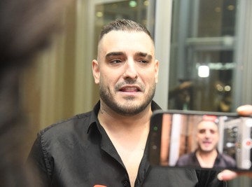 Evo ZBOG ČEGA Ana Sević NIJE DOŠLA NA NOVOGODIŠNJI NASTUP Darka Lazića: "Bićemo zajedno za Badnje veče!"