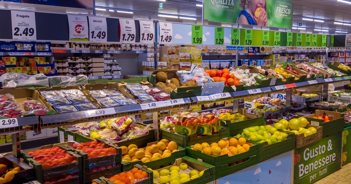 Turystka porównała ceny w polskim i sycylijskim Lidlu. Było jedno zaskoczenie