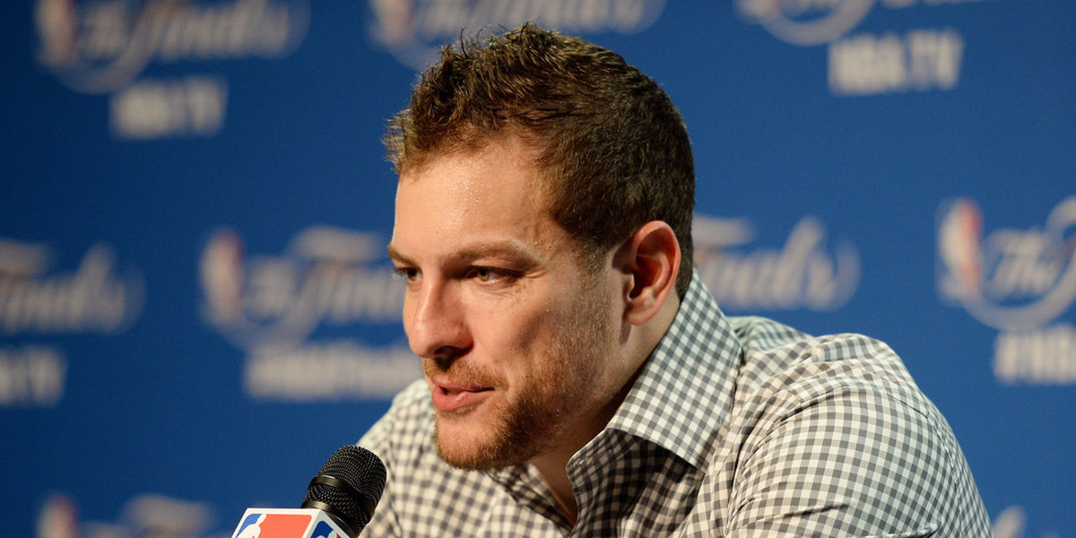 Former NBA player David Lee might be joining Social Capital, the VC firm with deep ties to the Warriors