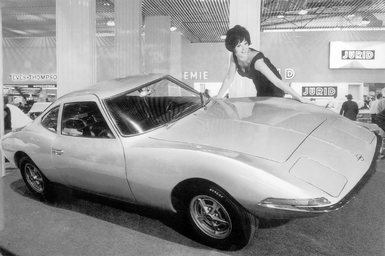Opel GT prezentacja podczas IAA 1965