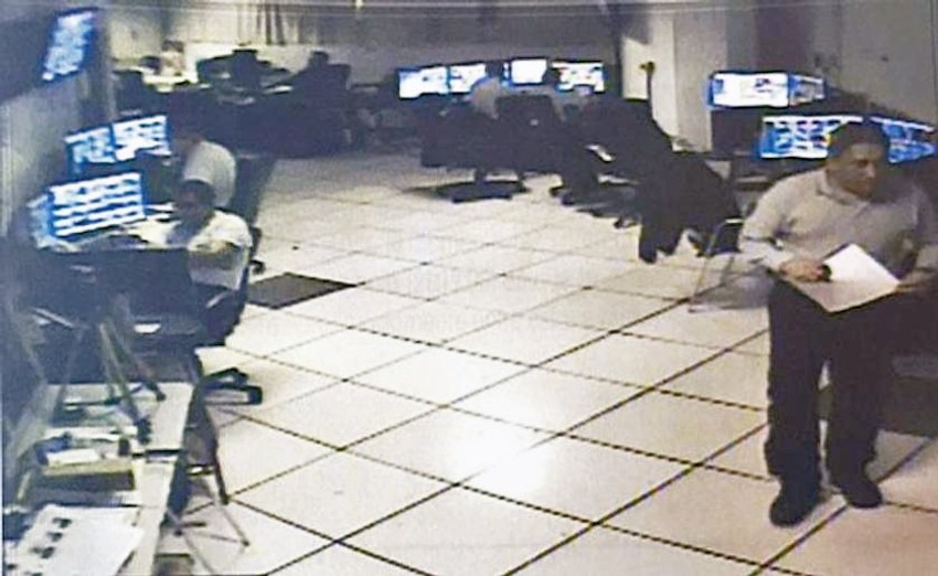 Radnici u zatvorui koji su trebali da motre na El Čapa na kompjuterima igrali pasijans!