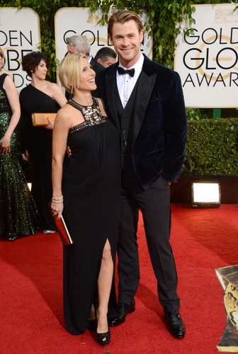 Chris Hemsworth z żoną Elsą Pataky na czerwonym dywanie