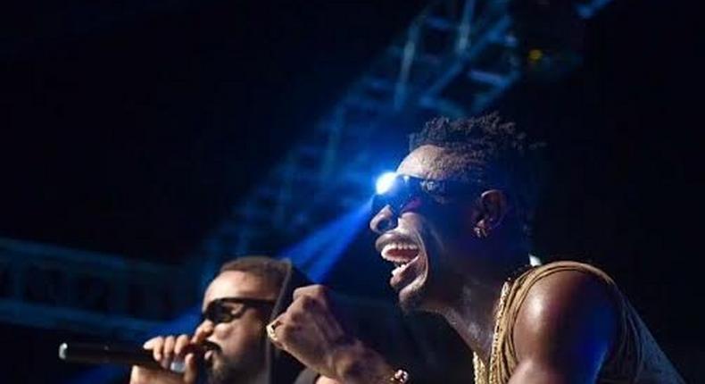 Sarkodie surprises Shatta Wale fans at album launch