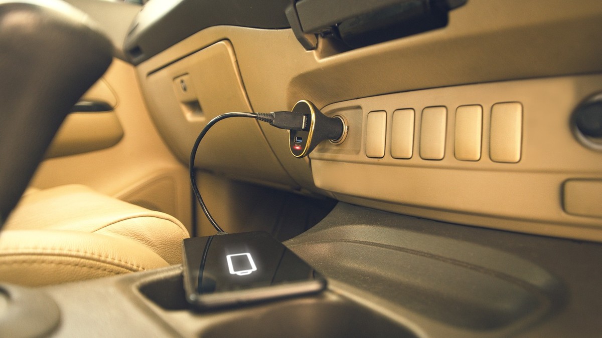 Punjač mobilnog telefona