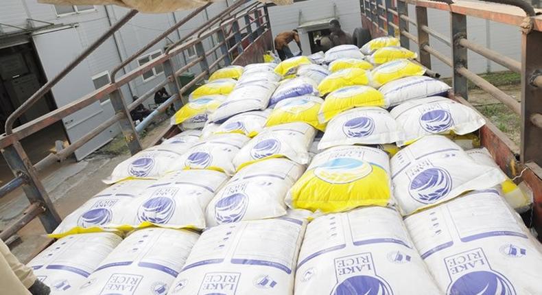 The Lagos Government is working with the Kebbi Government and the Federal Government to ensure Lagosians have enough rice during the festive season [LASG]