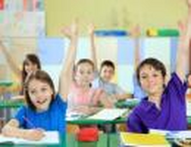 MEN przesunął wprowadzenie obowiązku szkolnego dla sześciolatków z 2012 na 2014 r.