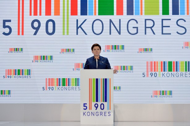 Premier Beata Szydło przemawia podczas Kongresu 590,