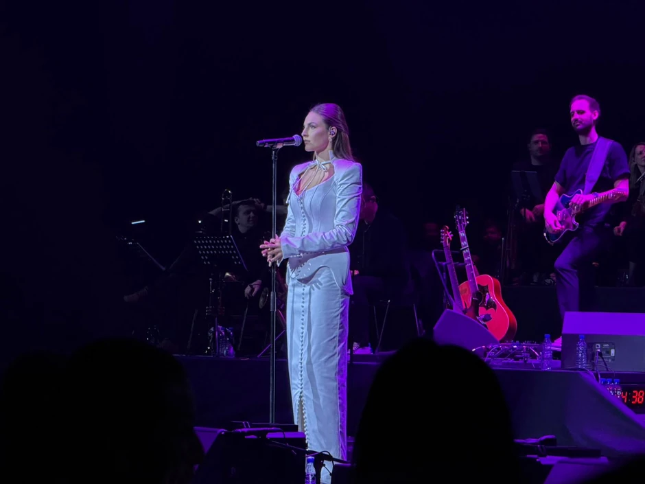 Džejla Ramović na koncertu Jakova Jozinovića