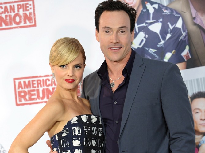 Mena Suvari  i Chris Klein