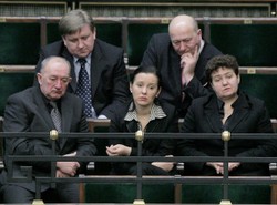 Wszystkie partie chcą wyjaśnić, kto zawinił