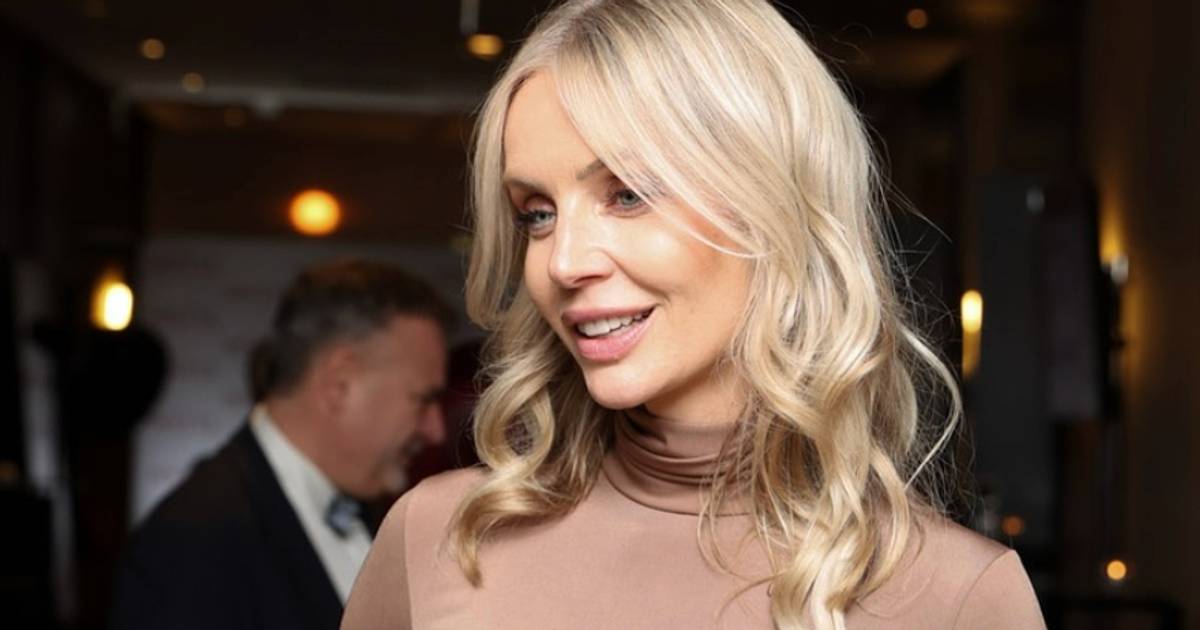 Różowe body skradło serce Agi Woźniak-Starak. Nie każda by się odważyła