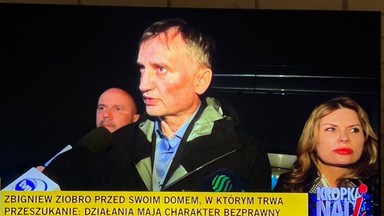 Zbigniew Ziobro pojawił się przed swoim domem. W sieci zawrzało. "Oni zawsze kręcili"