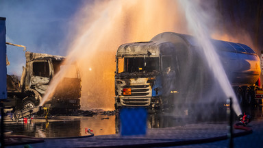 Liczne eksplozje koło Berlina. Ciężarówki stanęły w płomieniach