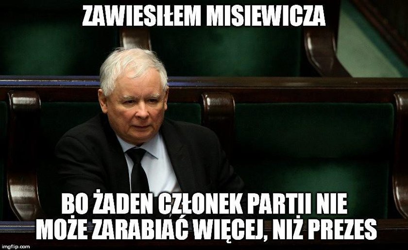 Internauci drwią z Misiewicza