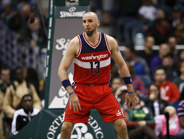 Liga NBA: Wizards pokonali w sparingu Raptors, 16 punktów Gortata