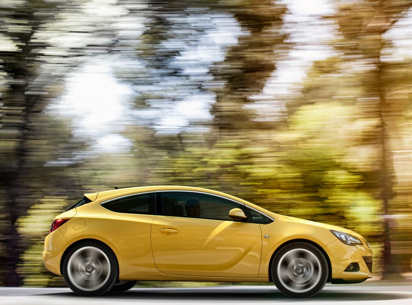 Opel astra GTC