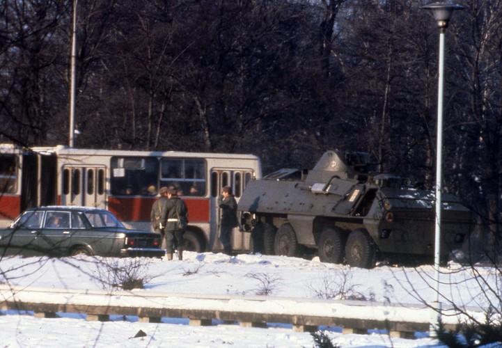 Stan wojenny na archiwalnych zdjęciach