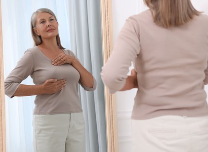 Mellrák: minden 8. magyar nőt érint, de ezzel az egy szokással jelentősen növelhető a túlélés esélye című cikk nyitóképe