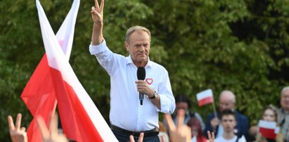 Tusk w Legionowie pochwalił się rymowanką. Chodzi o wybory