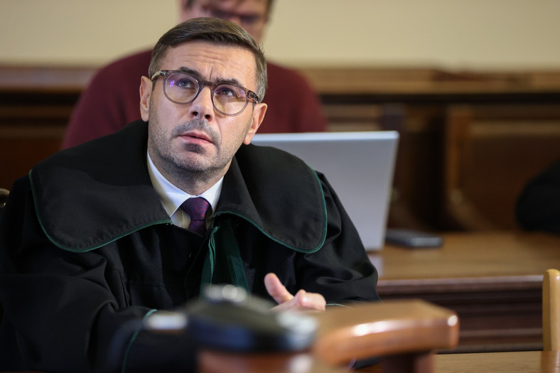 Adw. Bartosz Tiutiunik w czasie piątkowego posiedzenia sądu