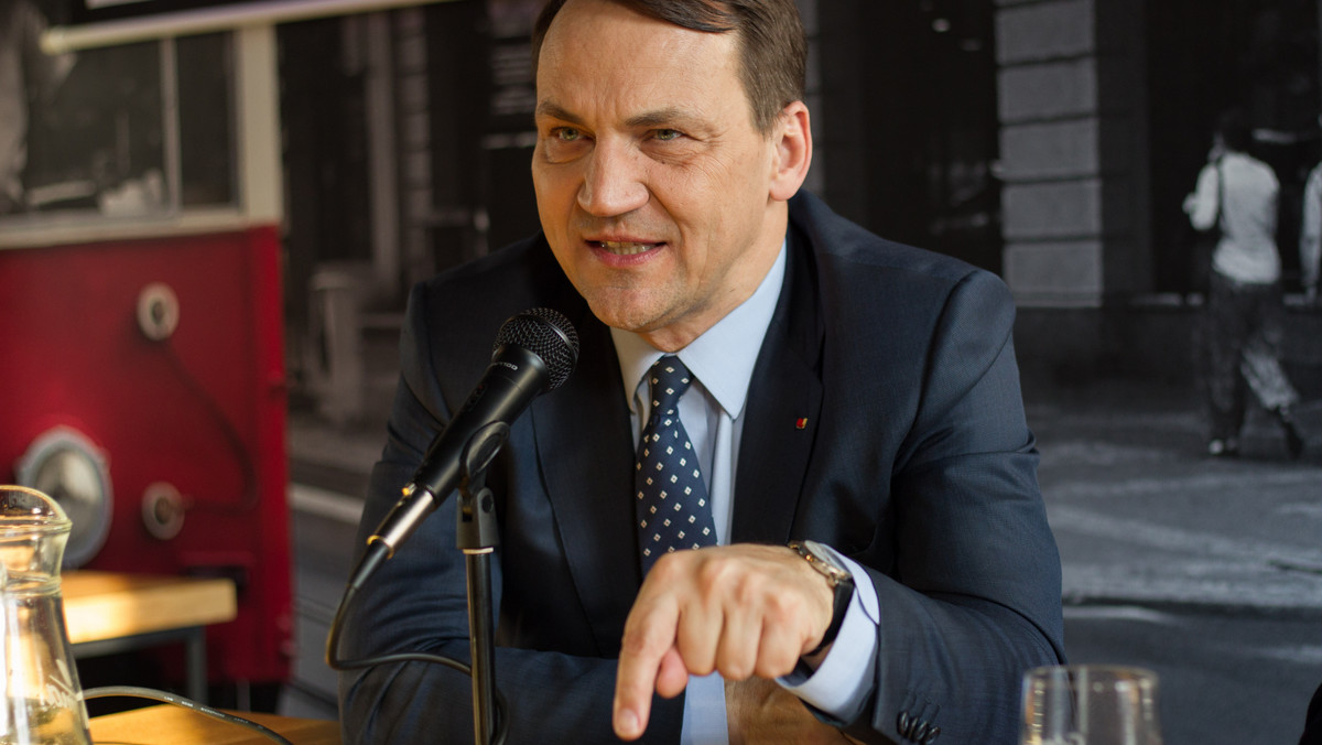 Sikorski do Kempy: zatłuszczony łeb. Uwagę zwróciła mu żona