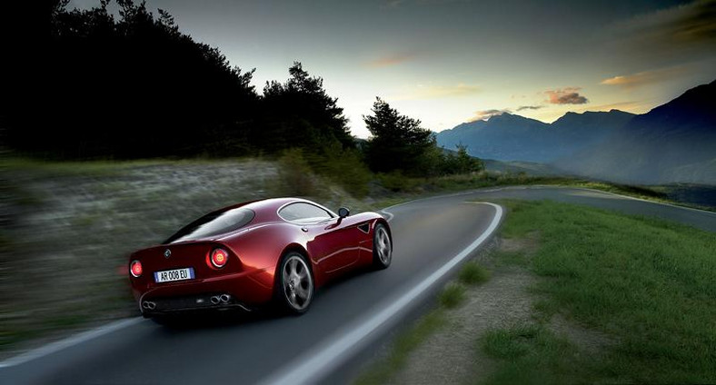 Alfa Romeo 8C Competizione: nowe zdjęcia