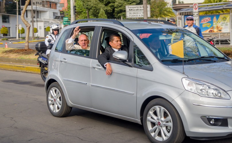 Fiat idea jako auto papieża Franciszka