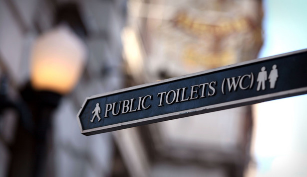 Eksperci od łazienek postanowili sprawdzić, które z europejskich miast mają największy problem z higieną. Analizie poddano szalety publiczne.