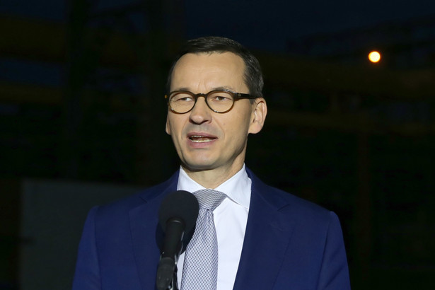 Morawiecki: Przestawiliśmy wajchę z systemu, który patrzył na wskaźniki,  w kierunku ludzi