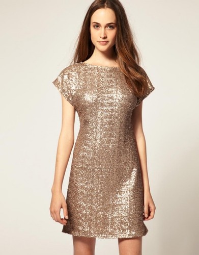 Modne sukienki na Andrzejki 2012