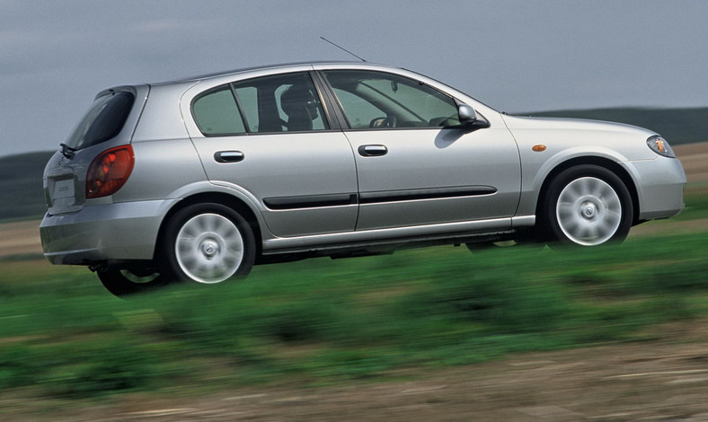 Nissan Almera 1.5 dCi z 2005 r. - 12 100 zł