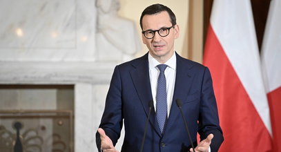 Z kim były premier podzielił się pieniędzmi? Mamy listę