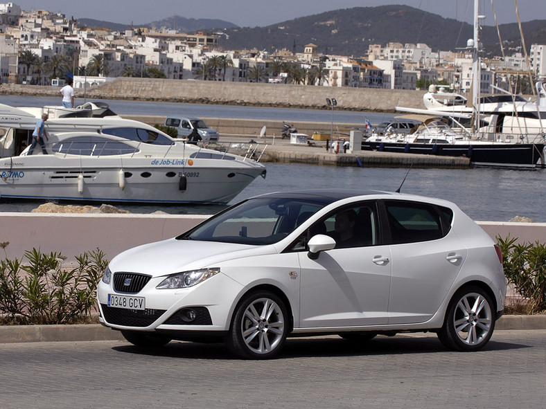 Seat Ibiza: 1,6 TDI (77 kW), nowe silniki dla Exeo